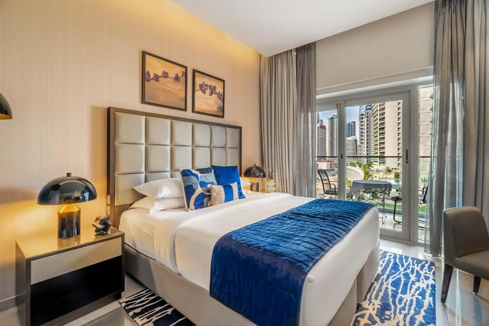 Guestready - City Nest With A Balcony And A Pool Dubai 0*,